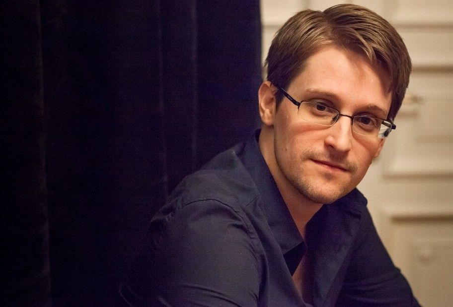 Haven, la app de Edward Snowden que convierte tu viejo móvil en un completo sistema de vigilancia